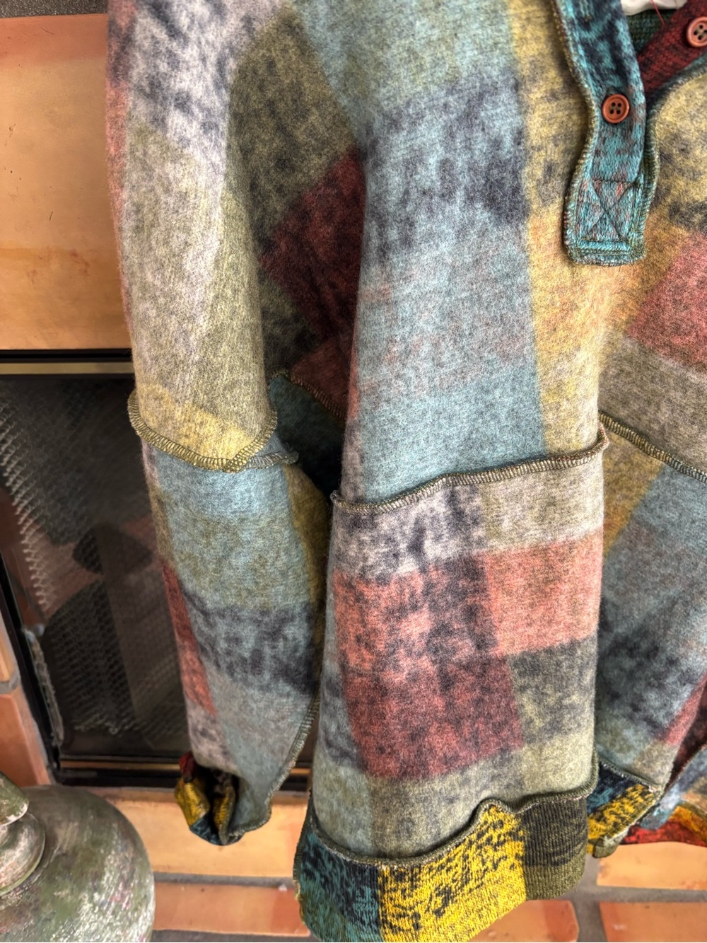 Oversized Multicolor Patchwork hooded Sweater: whimsical fall - Picture 2 of 3